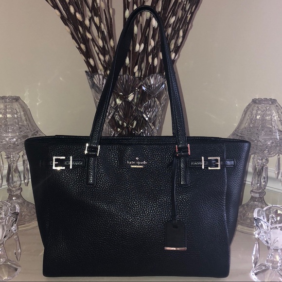 kate spade Handbags - ❤️BStunning❤️